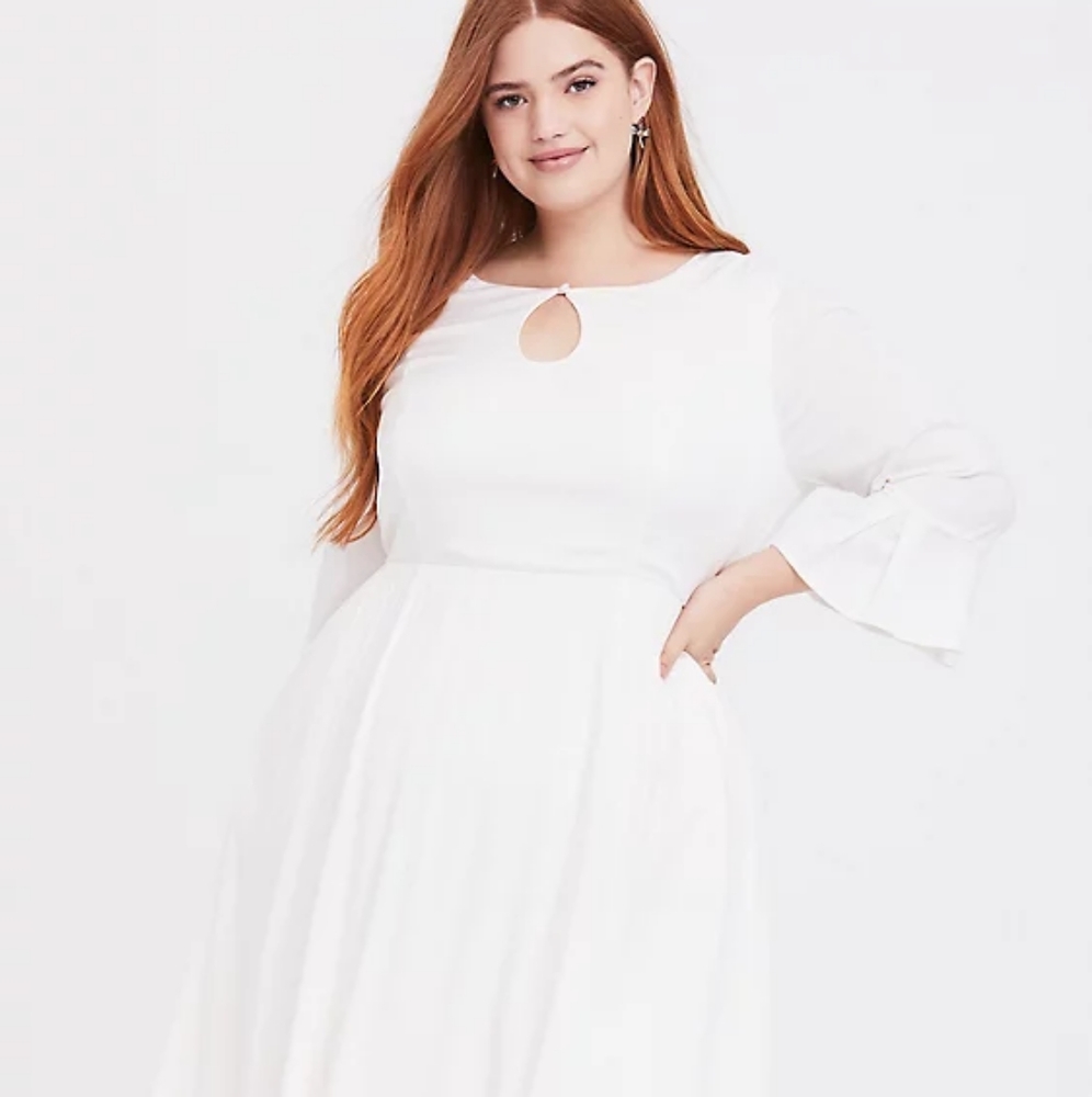 Torrid Outlander ivory dress